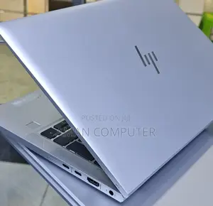 New Laptop HP EliteBook 830 G8 8GB Intel Core i5 SSD 512GB