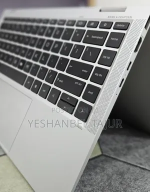 New Laptop HP EliteBook x360 1040 G7 16GB Intel Core i7 SSD 512GB