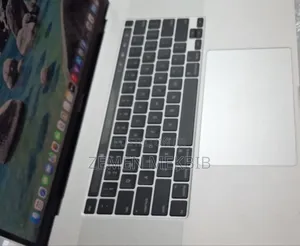 New Laptop Apple MacBook Pro 2019 64GB Intel Core i9 SSD 1T