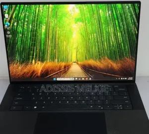 New Laptop Dell Precision 5570 16GB Intel Core i7 SSD 512GB