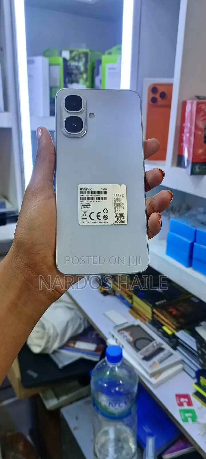 New Infinix Smart 10 64 GB Silver