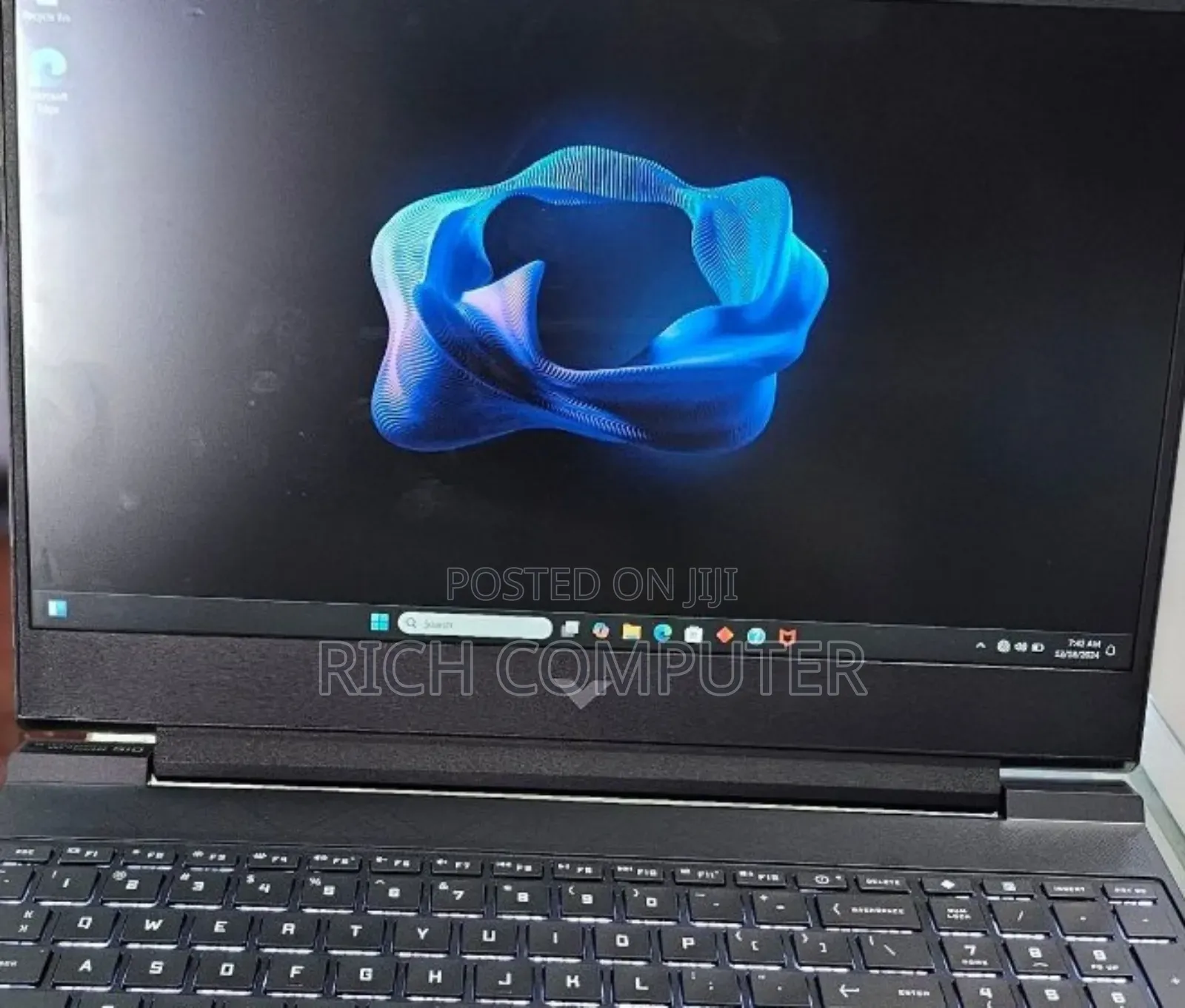 New Laptop HP Victus 15 16GB AMD Ryzen 7 SSD 1T
