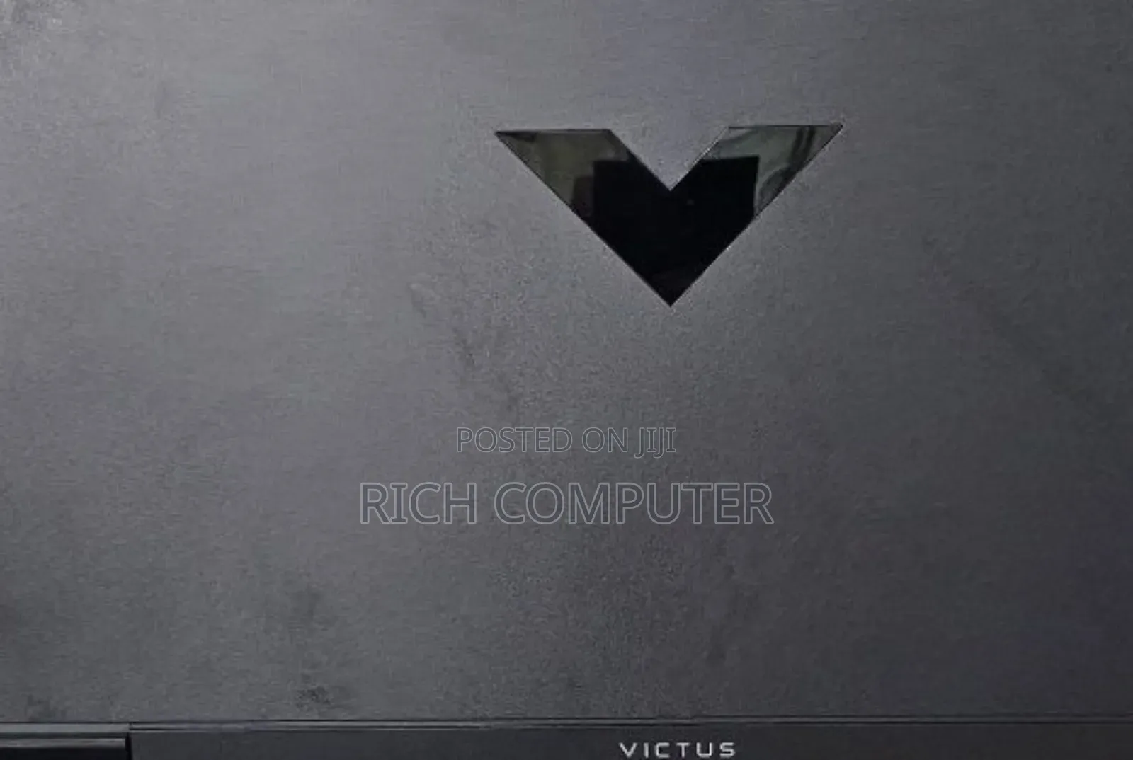 New Laptop HP Victus 15 16GB AMD Ryzen 7 SSD 1T