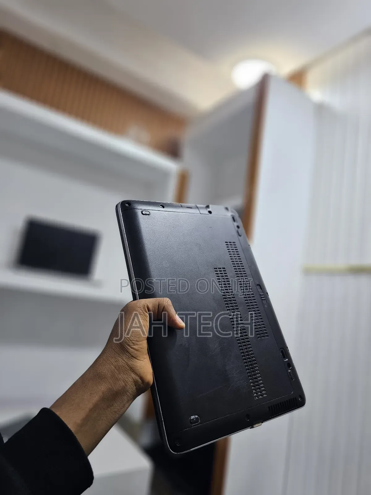 New Laptop HP EliteBook 820 G2 8GB Intel Core i5 HDD 1T