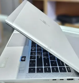 New Laptop HP EliteBook 840 G8 16GB Intel Core i7 SSD 512GB