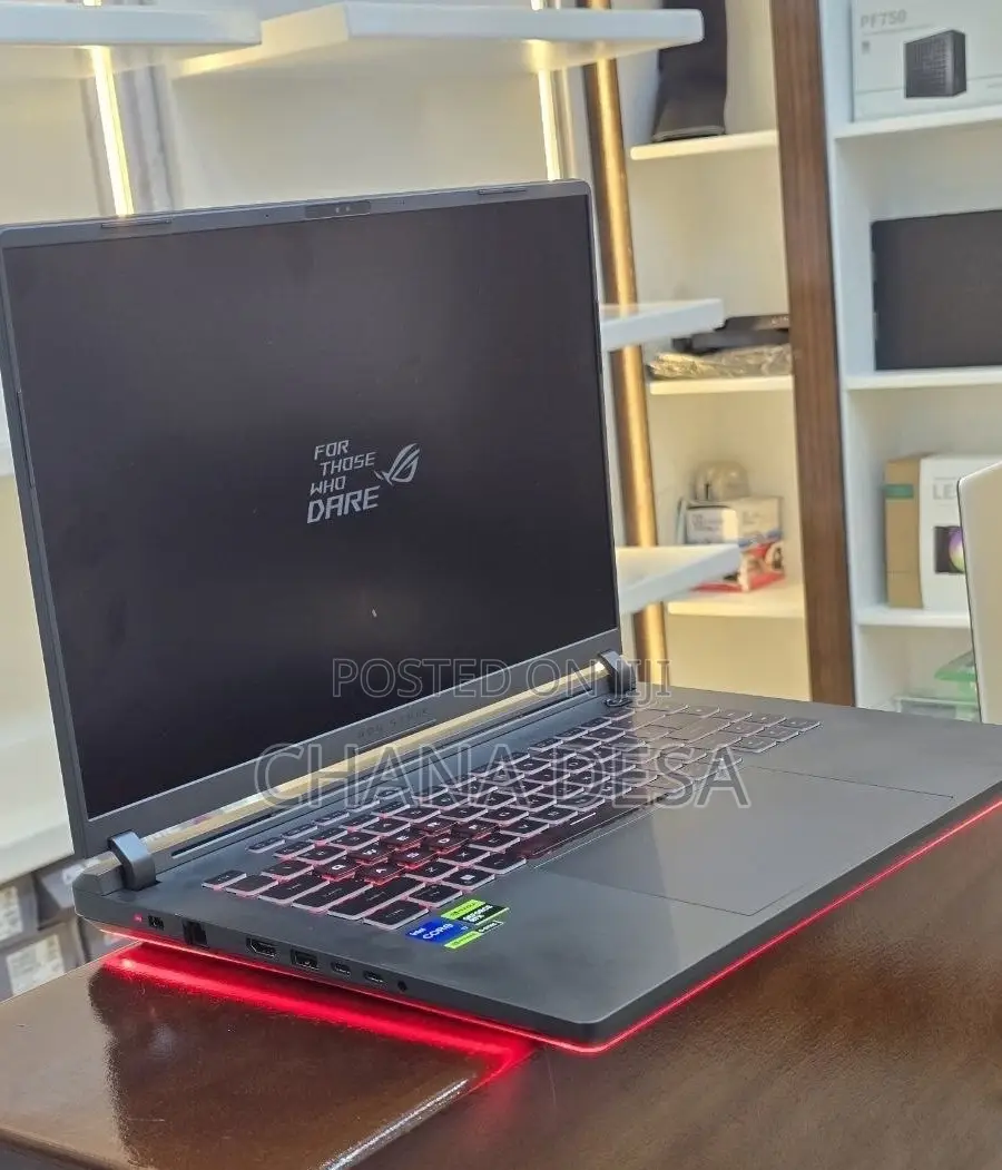 New Laptop Asus 16GB Intel Core i7 SSD 1T
