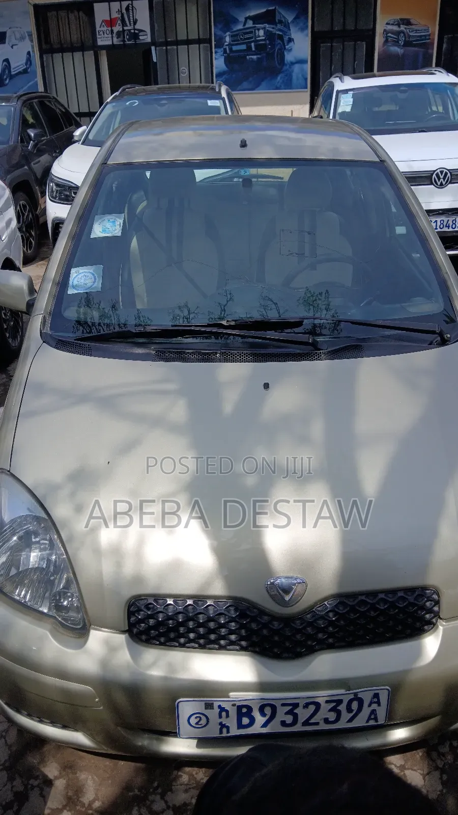 Toyota Vitz 2002 Gold