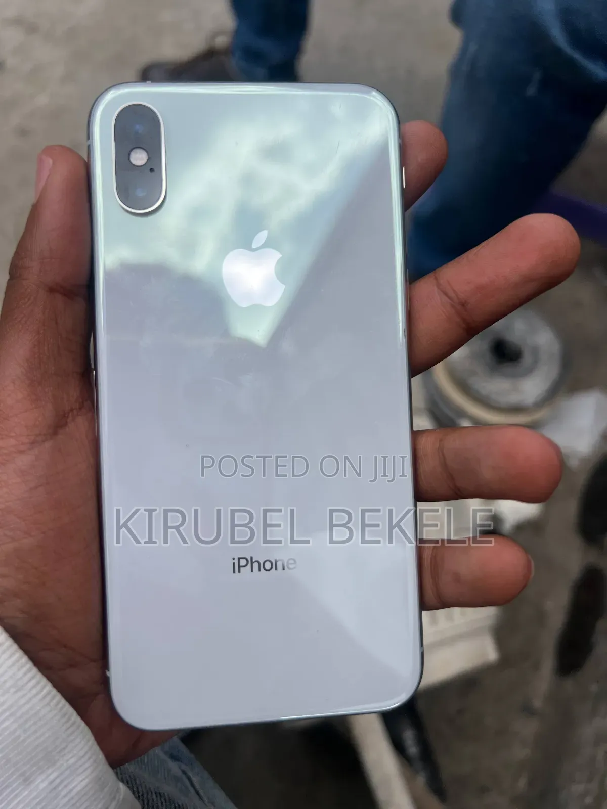 Apple iPhone XS 64 GB White
