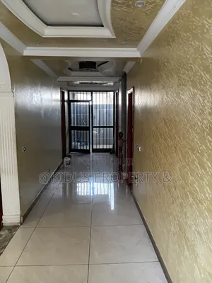 6bdrm Townhouse / Terrace in Nasswe Real State, Nifas Silk-Lafto