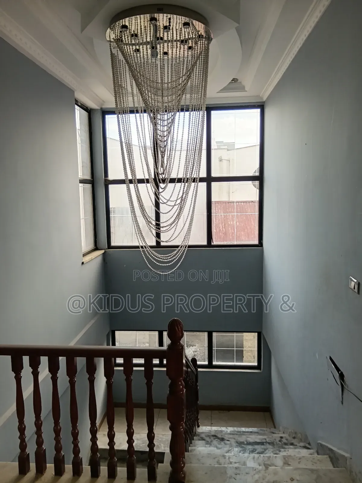 6bdrm Townhouse / Terrace in Nasswe Real State, Nifas Silk-Lafto