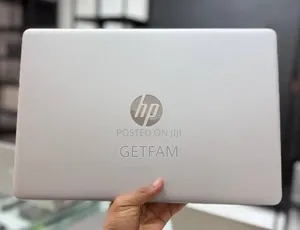 New Laptop HP Pavilion 15 8GB Intel Core i5 SSD 1T