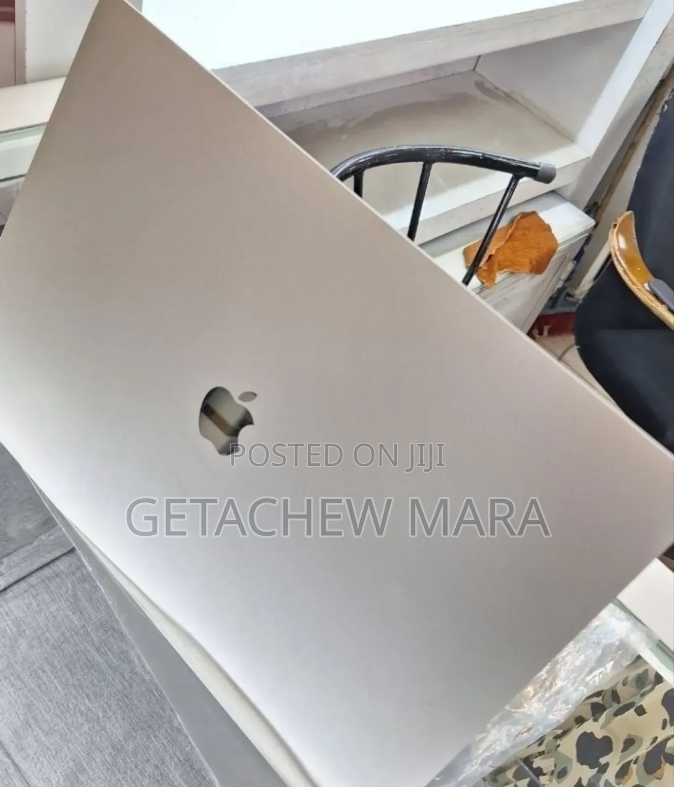 New Laptop Apple MacBook Air 2025 M4 13-inch 64GB Intel Core i9 SSD 1T