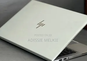 New Laptop HP EliteBook 830 G8 8GB Intel Core i5 SSD 512GB