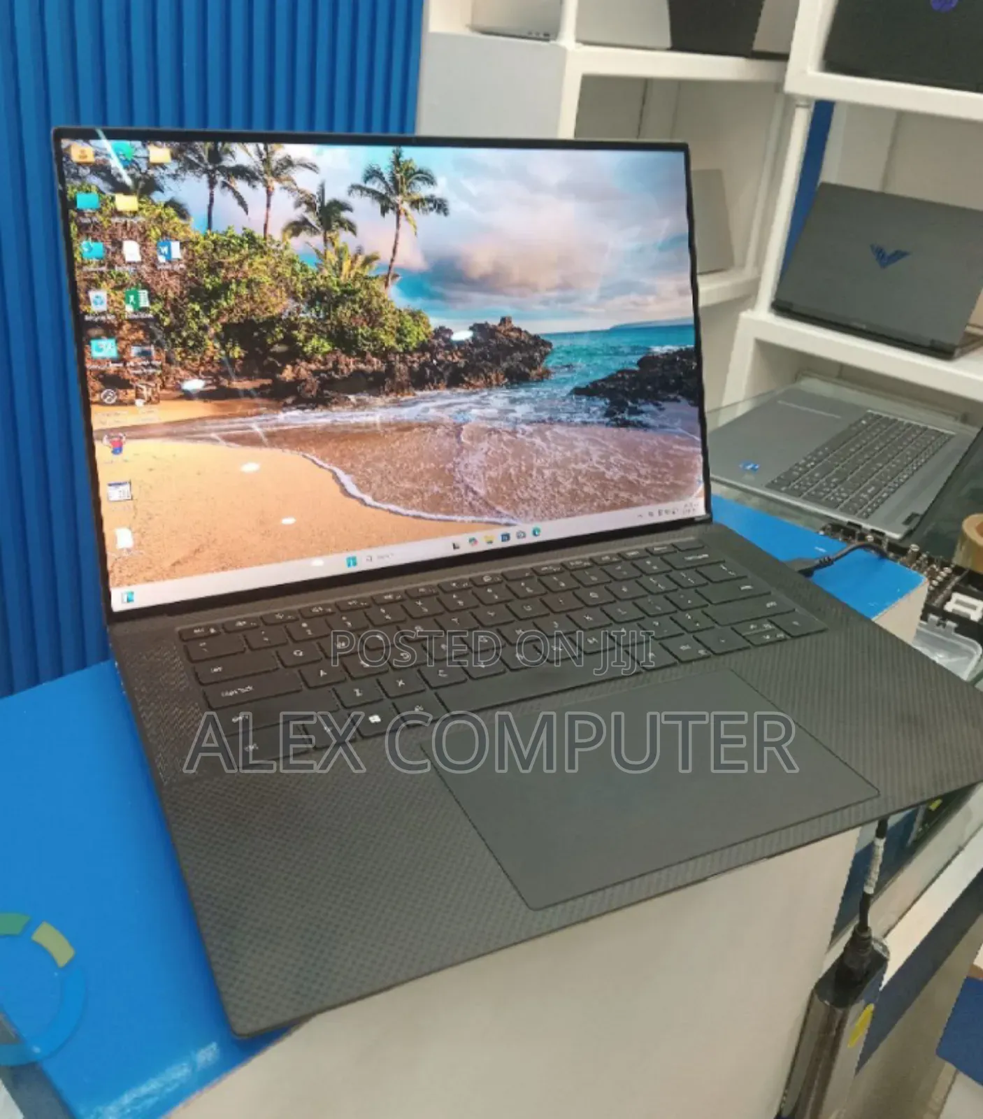 New Laptop Dell Precision 5550 16GB Intel Core i7 SSD 512GB