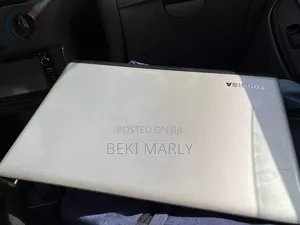 Laptop Toshiba Satellite C55 4GB Intel Core i3 HDD 500GB