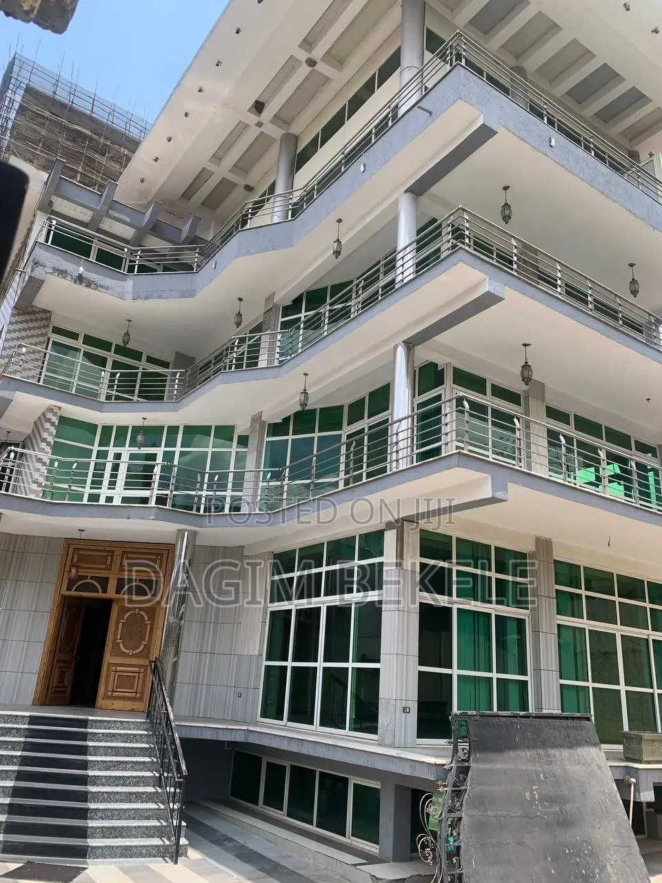 Building for Rent