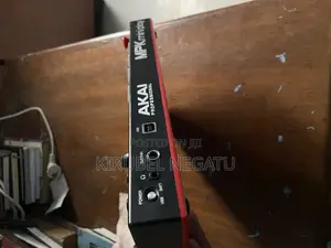 Akai MPK Mini Studio Keyboard
