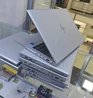 New Laptop HP EliteBook 830 G8 16GB Intel Core i5 SSD 512GB