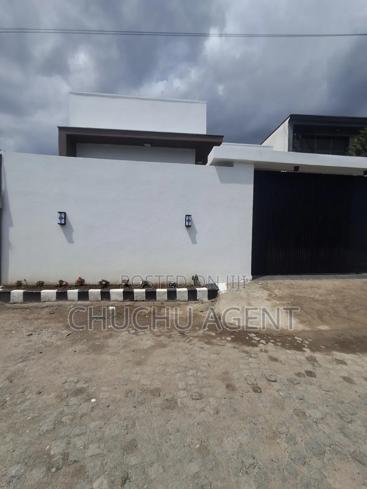 5bdrm House in Bole for sale