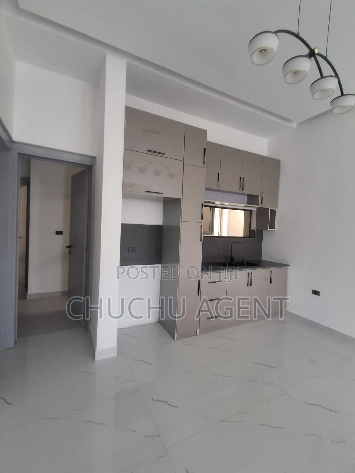 5bdrm House in Bole for sale