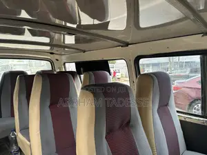 Toyota HiAce 1995 White