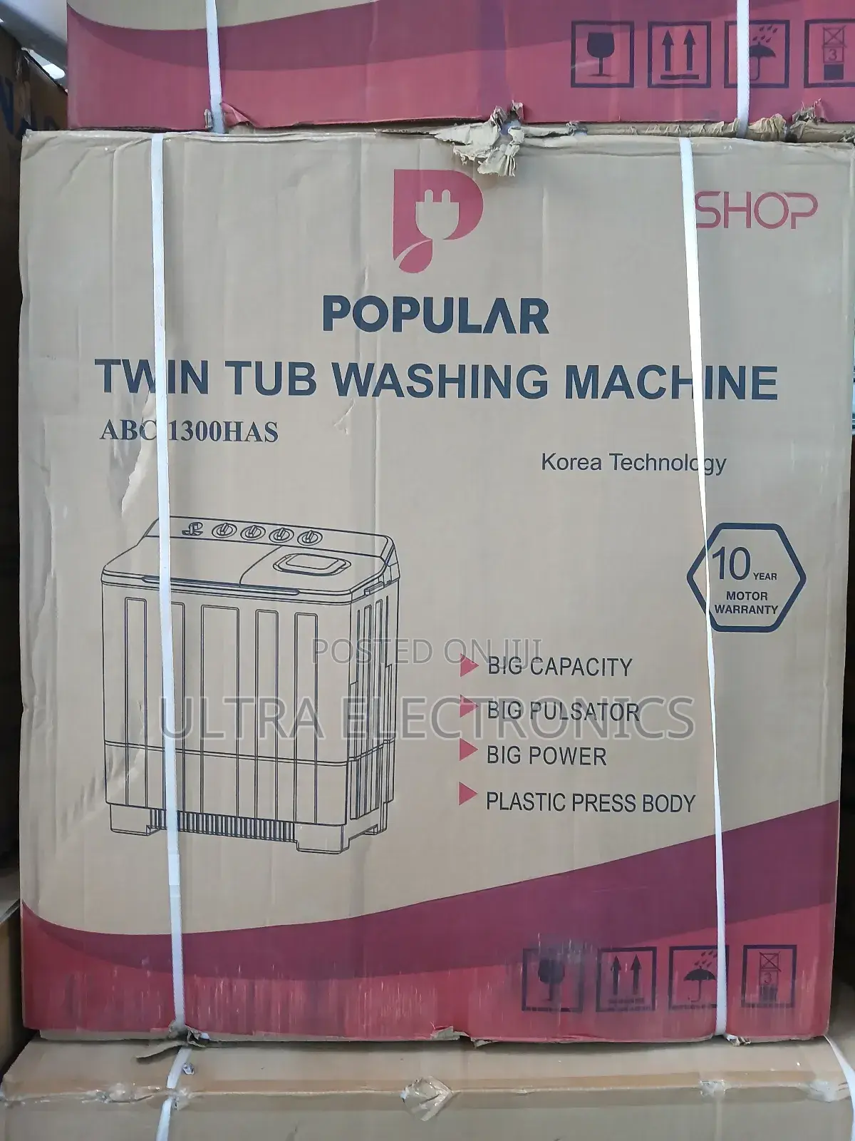 Popular Brand Twin Tub Washing Machine, Likely the 13kg Capacity.