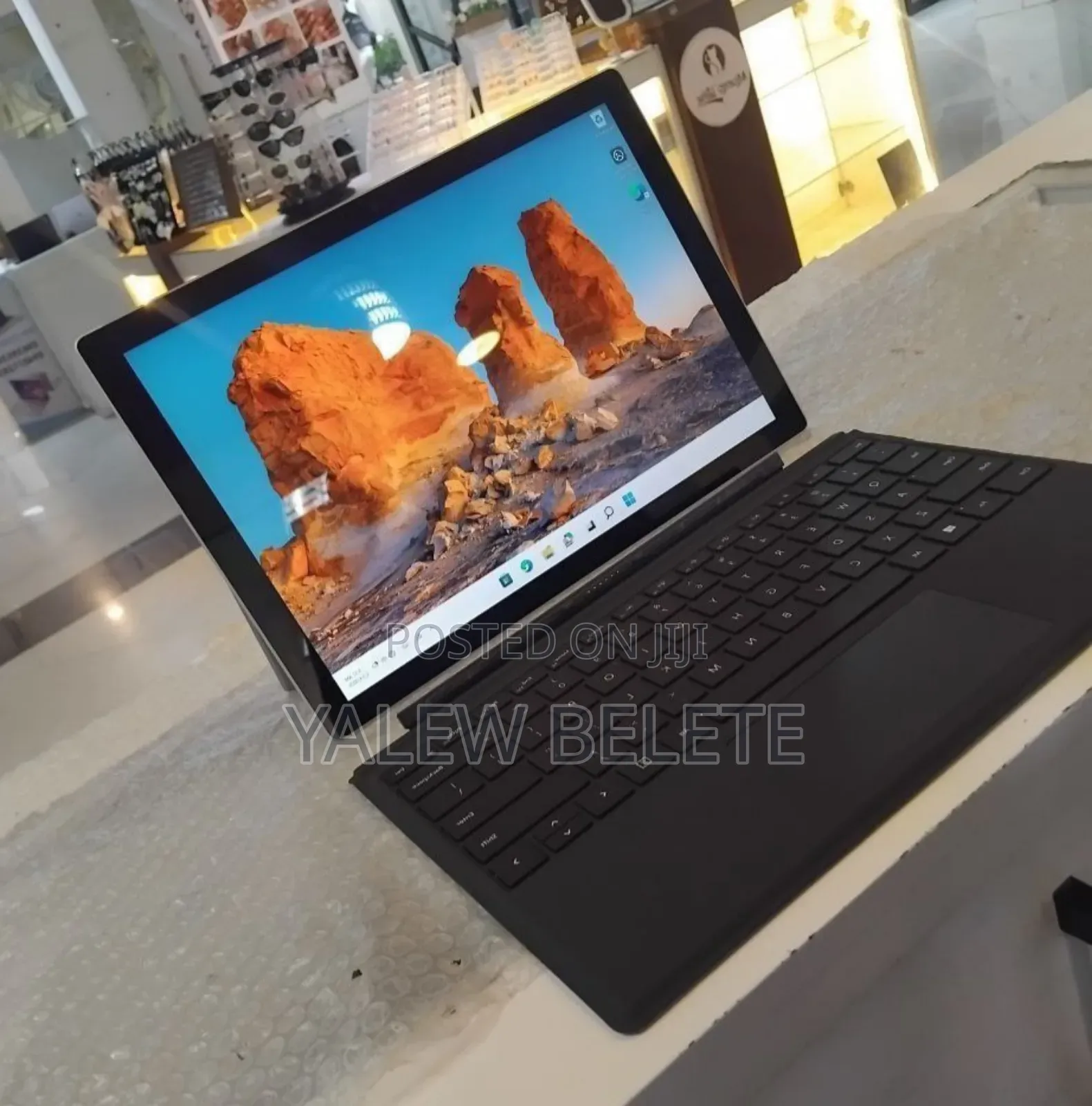 New Laptop Microsoft Surface Pro 7 16GB Intel Core i7 SSD 256GB