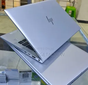 New Laptop HP EliteBook 830 G8 8GB Intel Core i5 SSD 512GB
