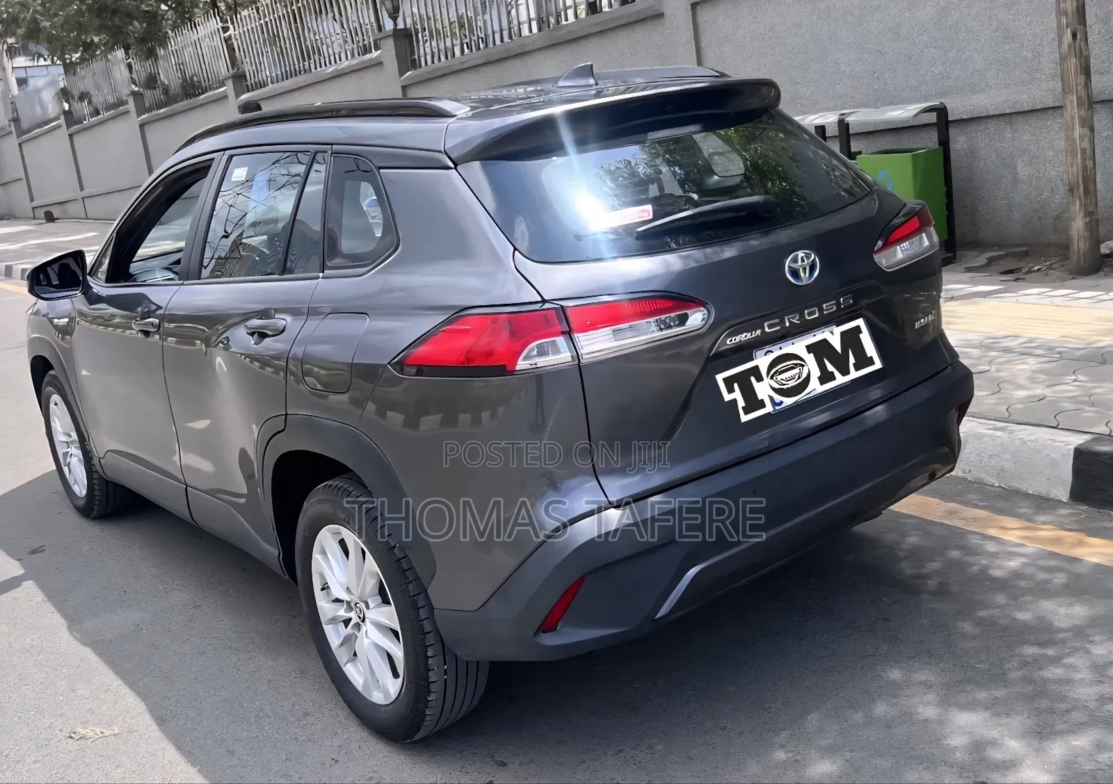Toyota Corolla Cross Hybrid 2023 Gray