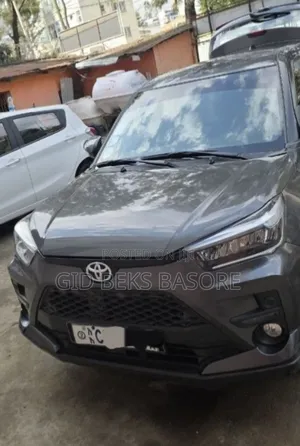Toyota Raize 2022 Gray