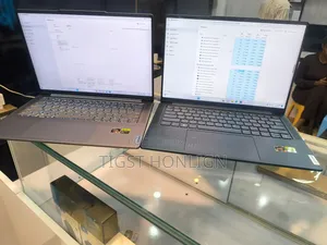 New Laptop Lenovo 16GB AMD Ryzen 7 SSD 512GB