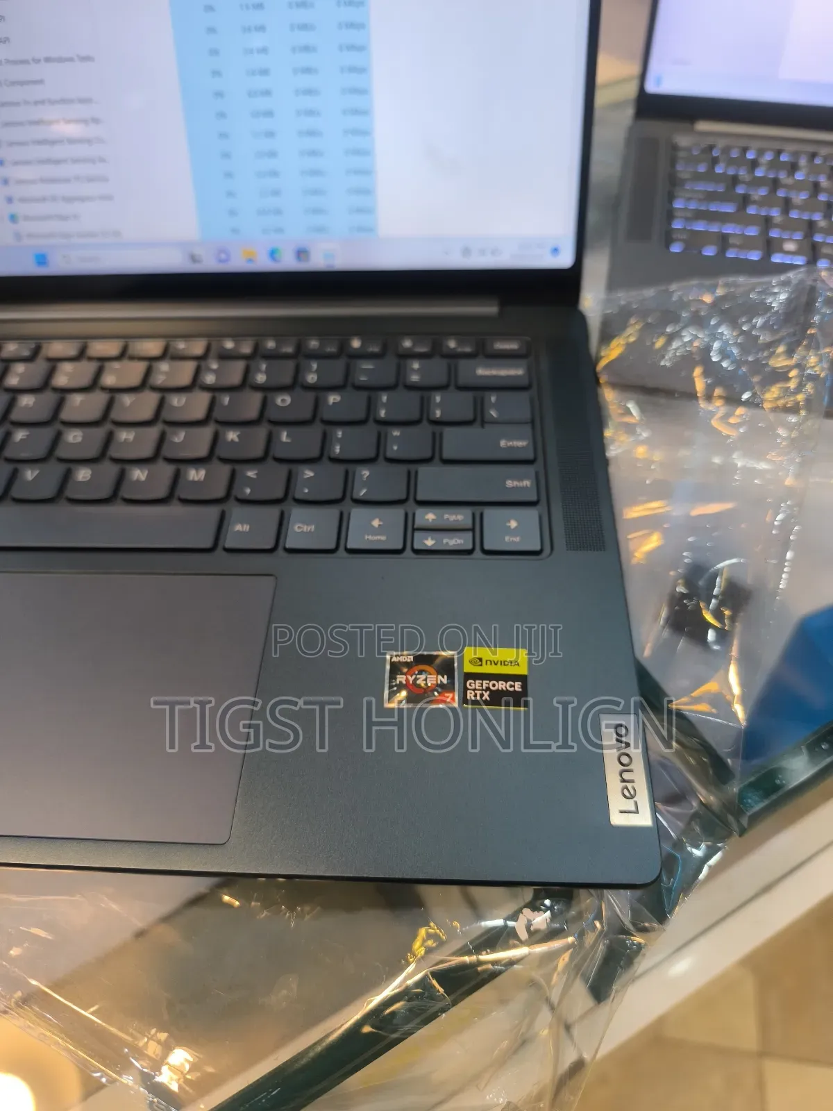 New Laptop Lenovo 16GB AMD Ryzen 7 SSD 512GB