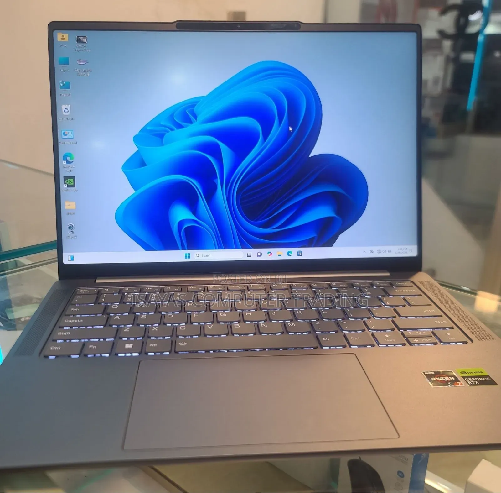 New Laptop Lenovo Yoga 7 15ITL5 16GB AMD Ryzen 7 SSD 512GB