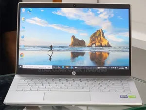 New Laptop HP Pavilion 14 8GB Intel Core i5 SSD 512GB