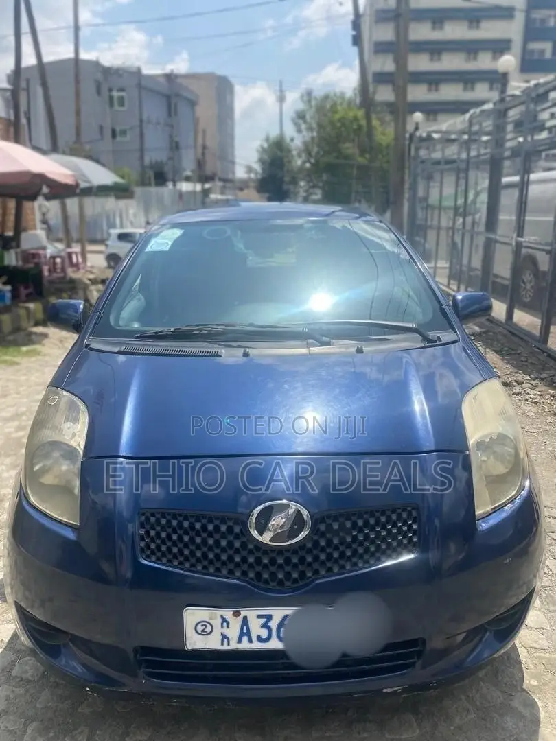 Toyota Yaris 1.0 C 2005 Blue