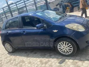 Toyota Yaris 1.0 C 2005 Blue