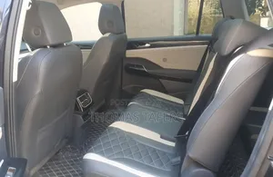 Volkswagen ID.6 2022