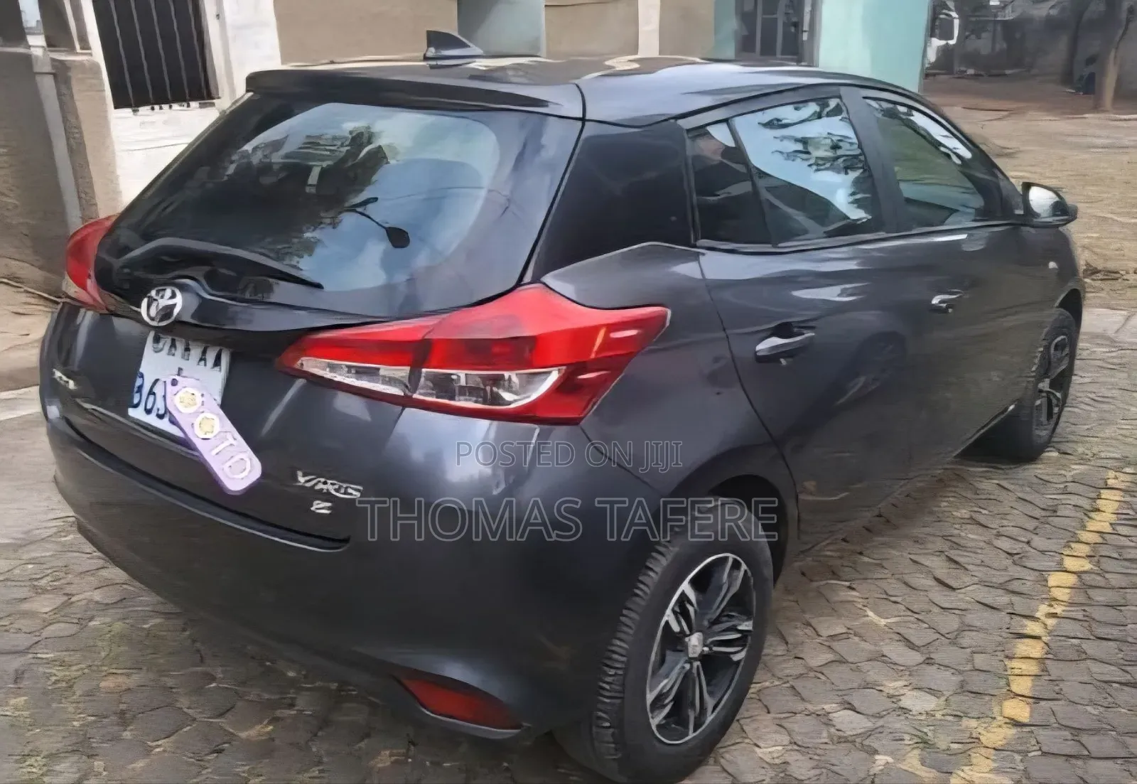 Toyota Yaris 2019 Gray