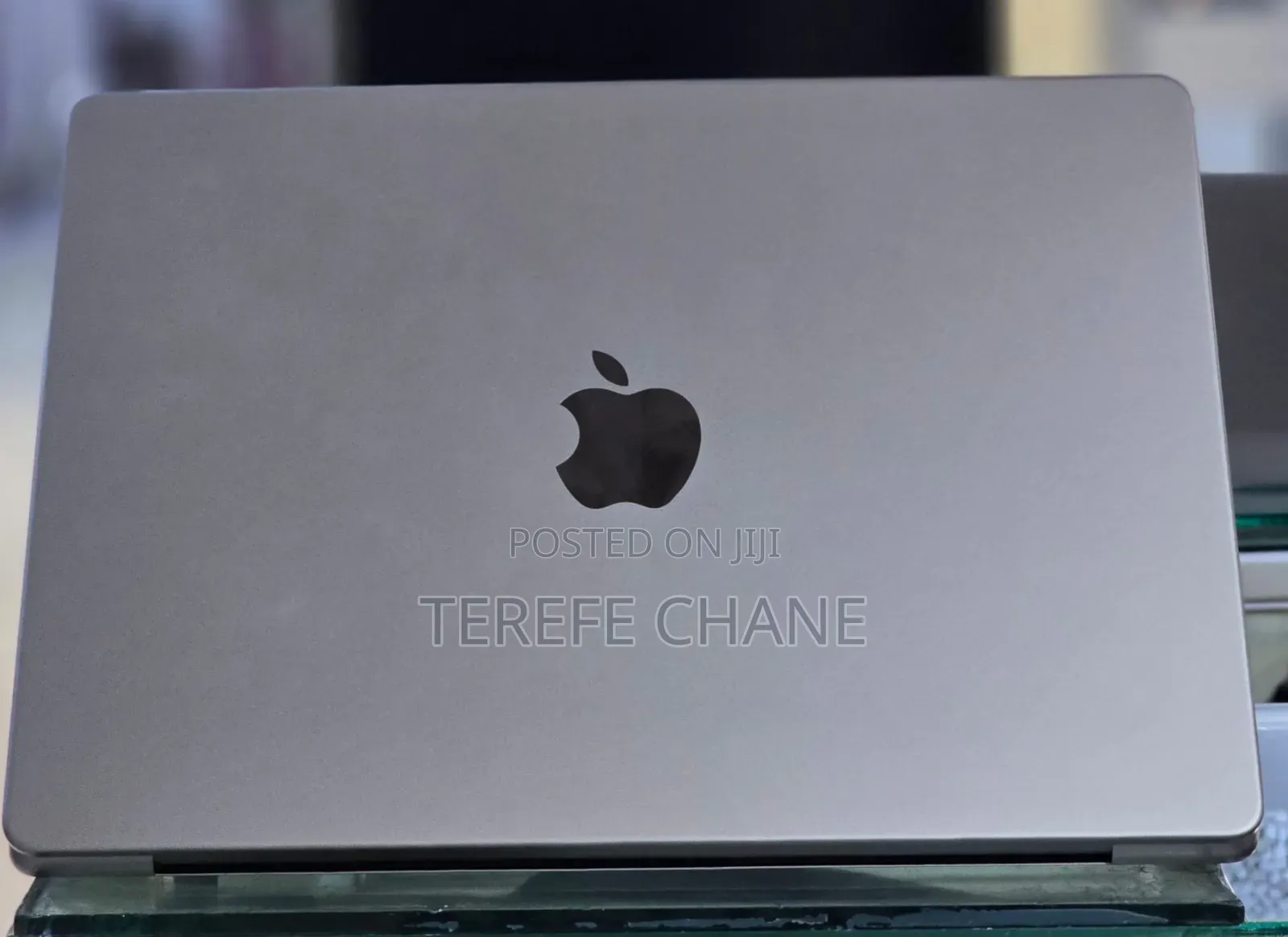New Laptop Apple MacBook Pro 2021 M1 16GB Apple M1 Pro SSD 1T