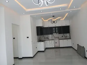 Furnished 8bdrm House in ሀያት 250ካሬ, Bole for sale