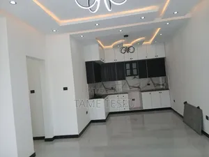 Furnished 8bdrm House in ሀያት 250ካሬ, Bole for sale