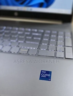 New Laptop HP 8GB Intel Core i7 SSD 512GB