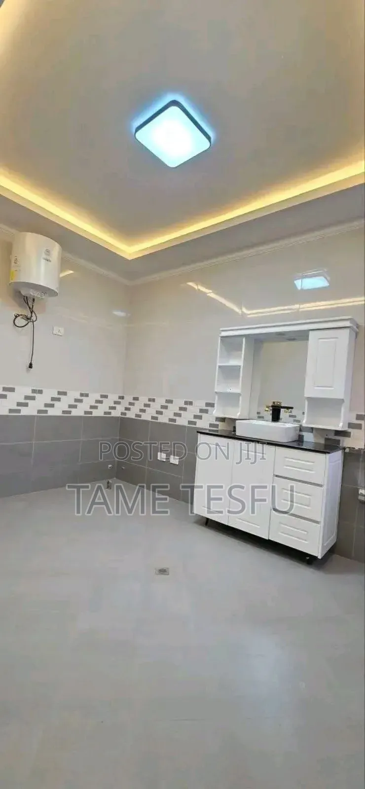 Furnished 8bdrm House in ሀያት ዞን, Bole for sale