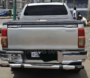 Toyota Hilux 2010 Silver