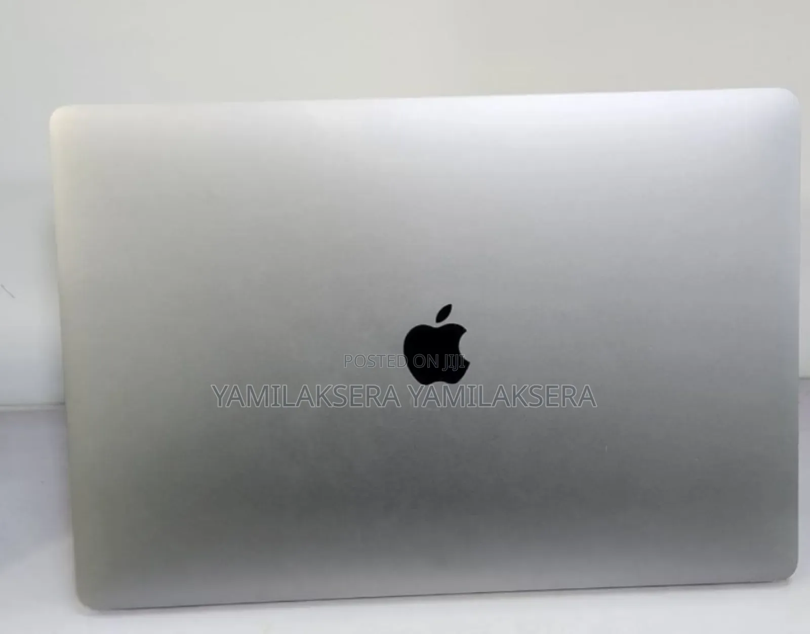 New Laptop Apple MacBook Pro 2018 32GB Intel Core i9 SSD 512GB