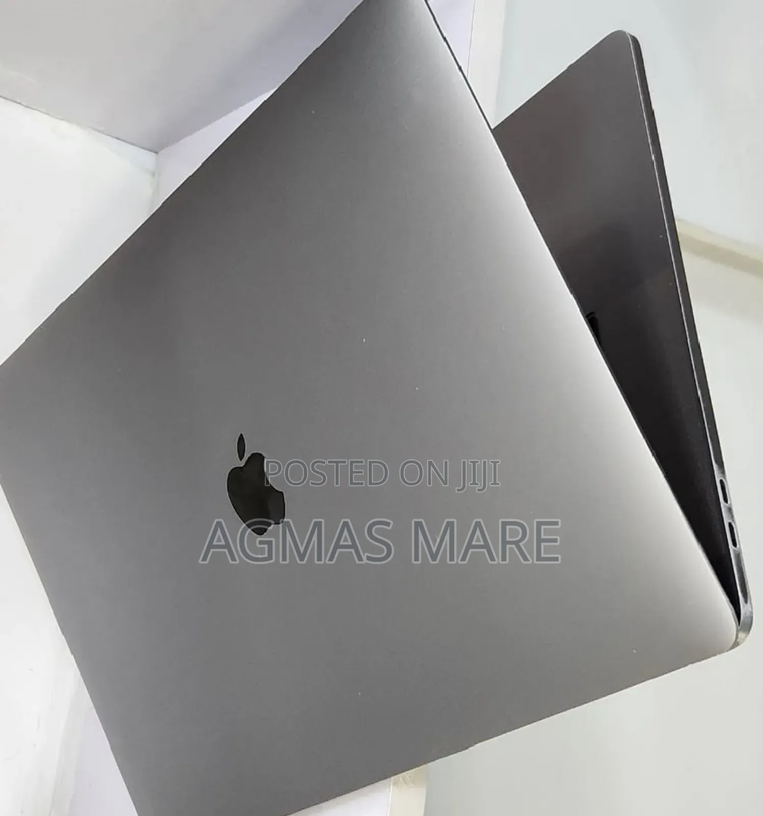 New Laptop Apple MacBook Pro 2018 32GB Intel Core i7 SSD 512GB