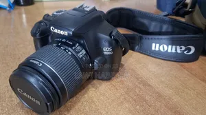 የሚሸጥ ካሜራ Canon Camera 1100d