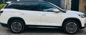 Jetour X90 Plus 2022 White