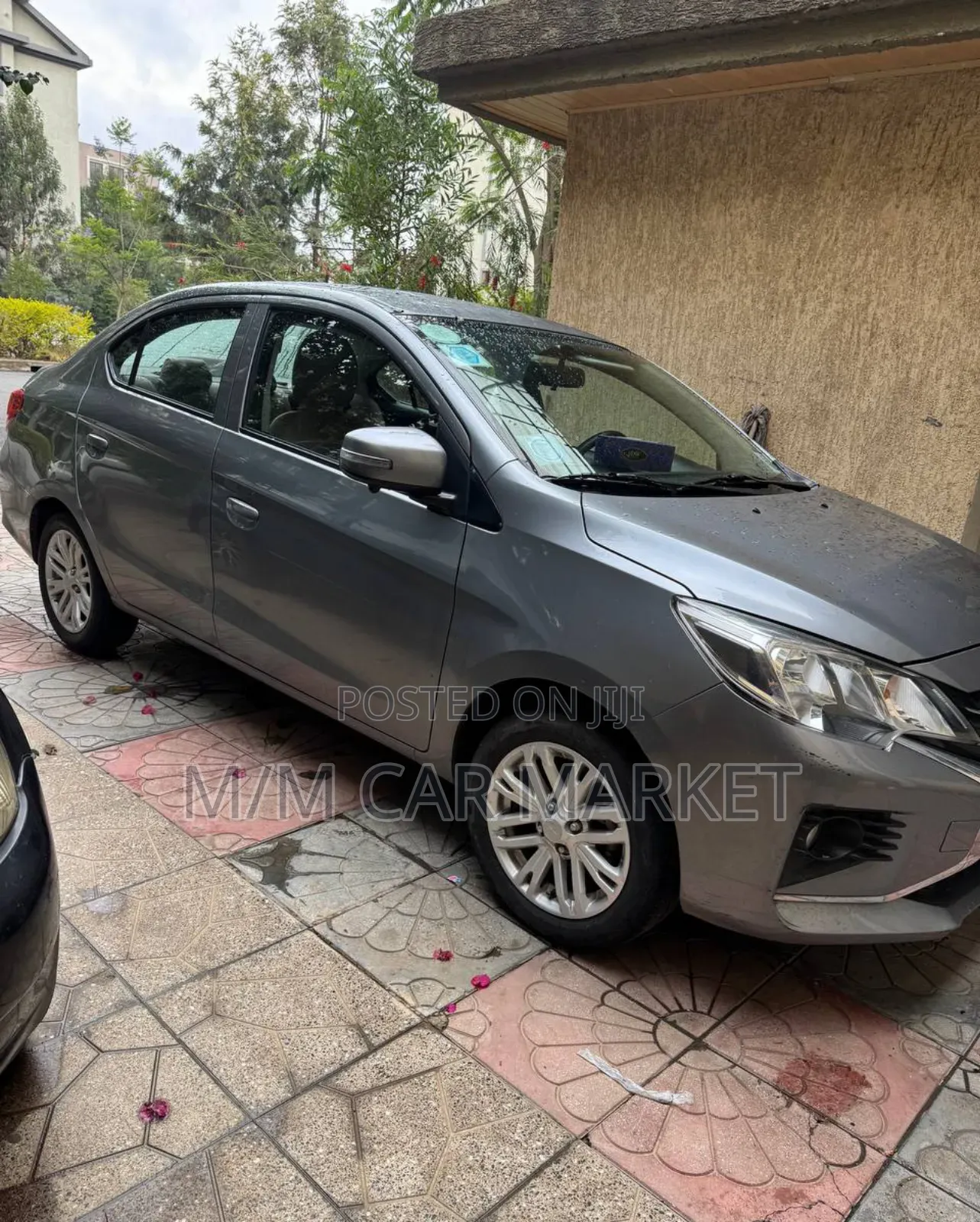 Mitsubishi Attrage 2022 Gray
