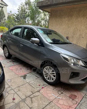 Mitsubishi Attrage 2022 Gray